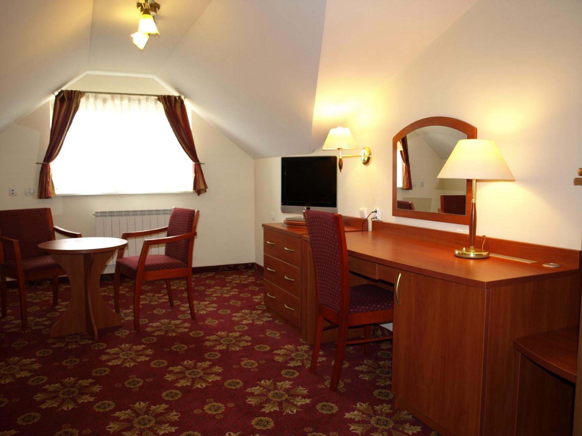 Wola Ducka Hotel Relaks מראה חיצוני תמונה
