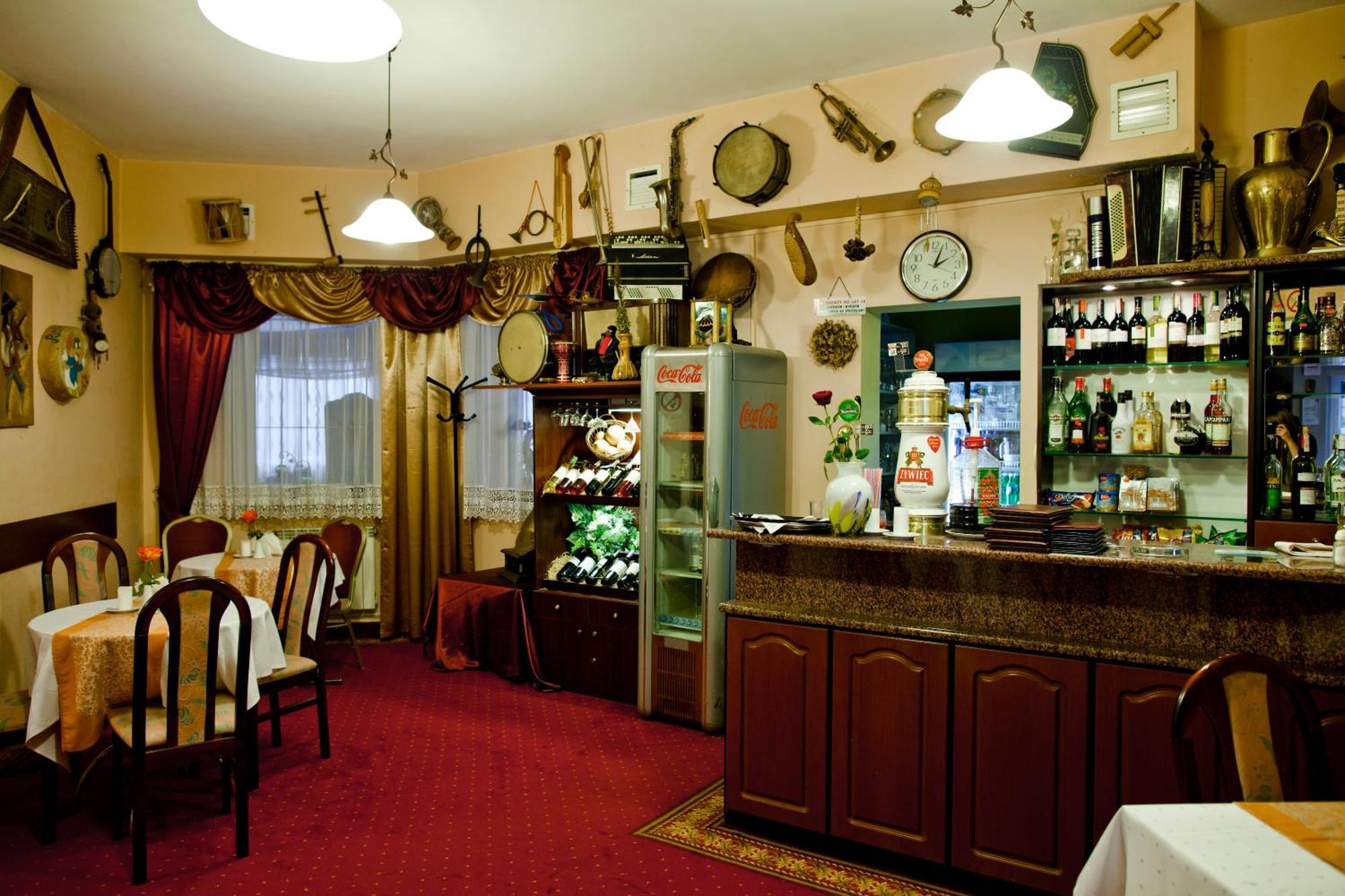 Wola Ducka Hotel Relaks מראה חיצוני תמונה