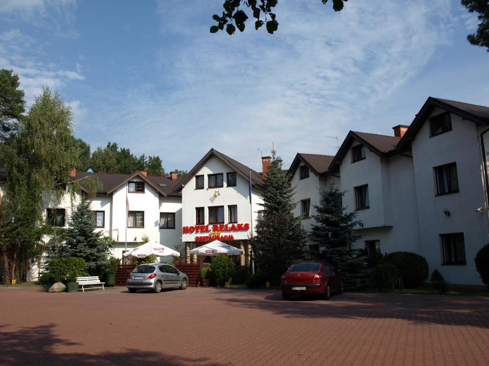 Wola Ducka Hotel Relaks מראה חיצוני תמונה