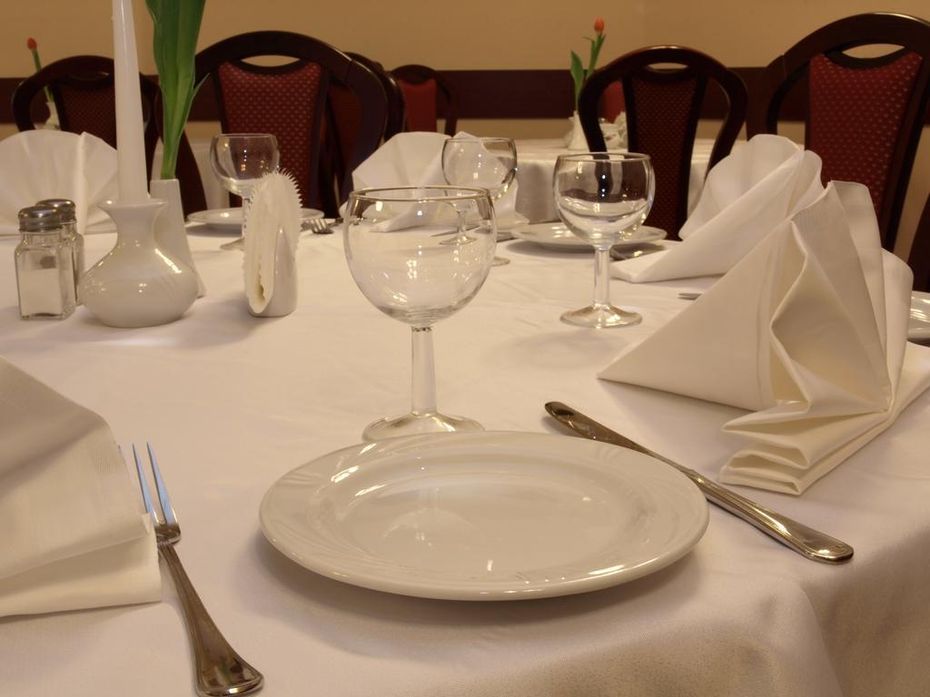 Wola Ducka Hotel Relaks מראה חיצוני תמונה