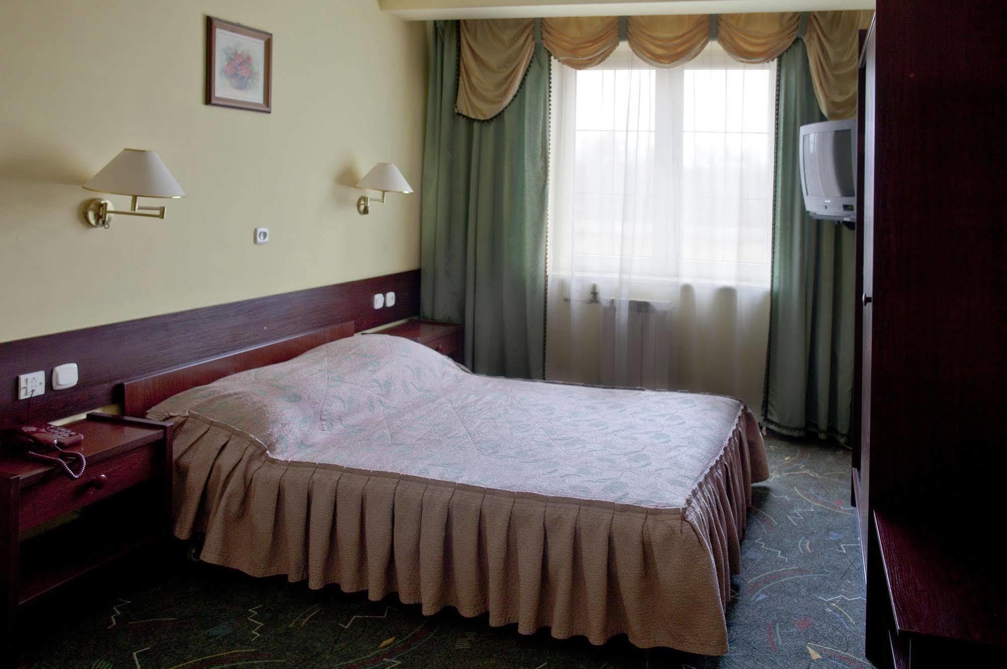 Wola Ducka Hotel Relaks מראה חיצוני תמונה