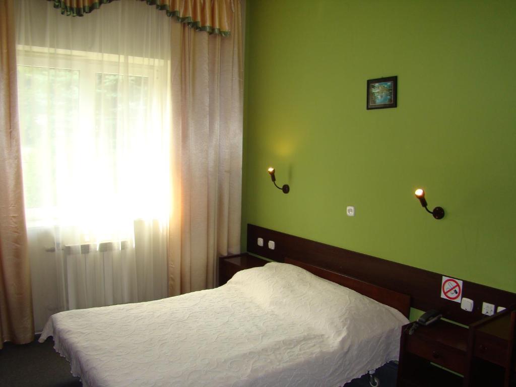 Wola Ducka Hotel Relaks חדר תמונה